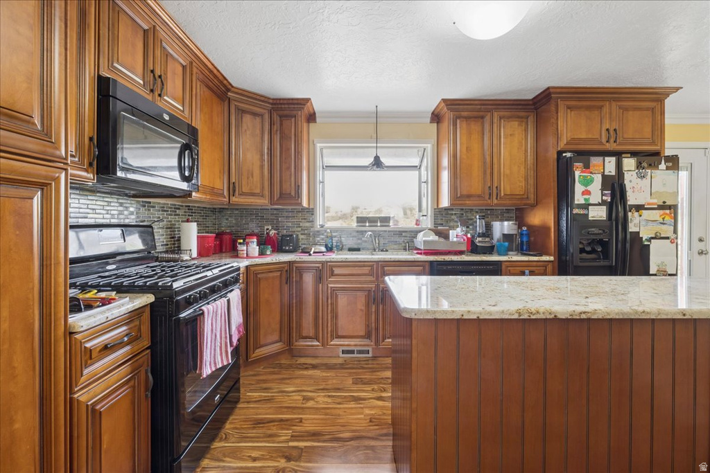 1701 E HILLSBORO DR Layton, UT 84040