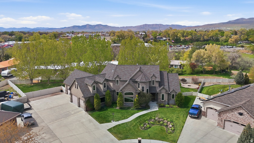 486 E 100 N Tremonton, UT 84337