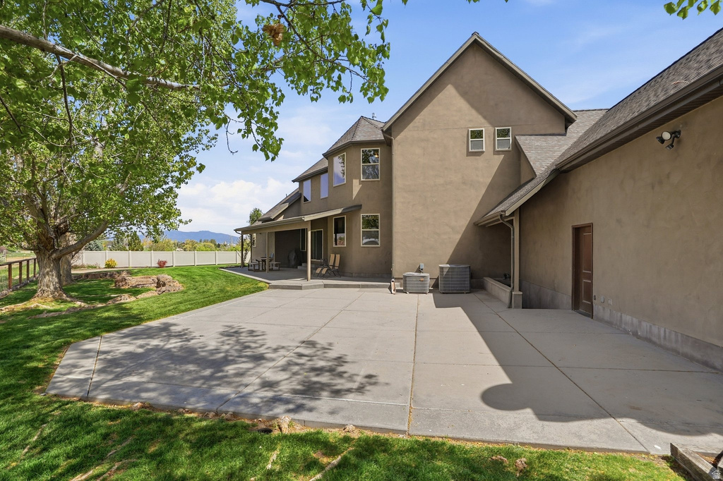 486 E 100 N Tremonton, UT 84337