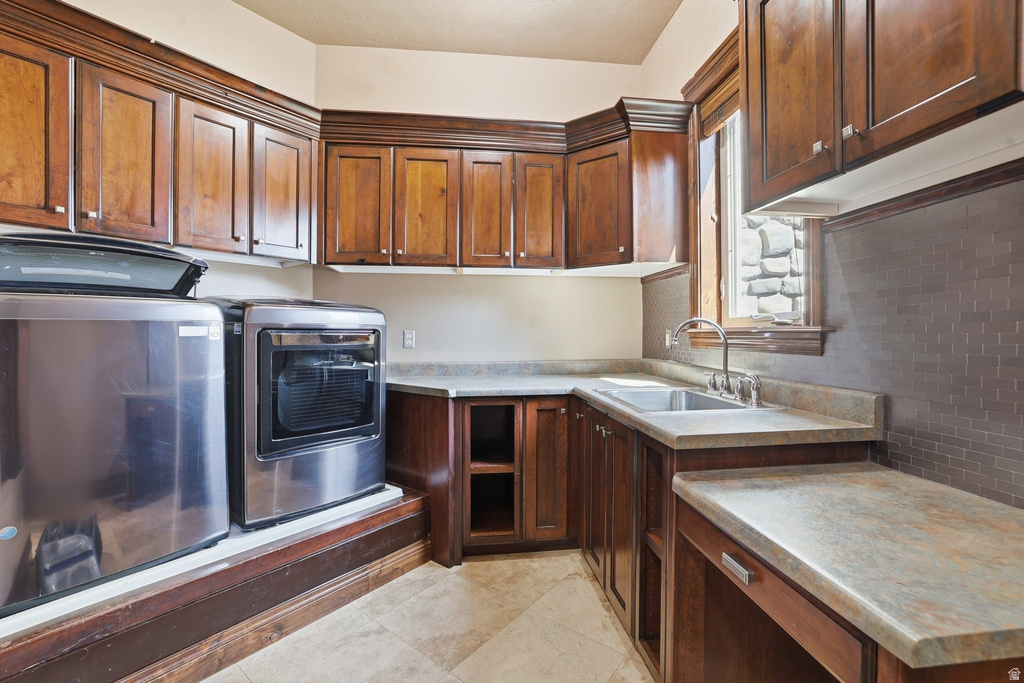 486 E 100 N Tremonton, UT 84337