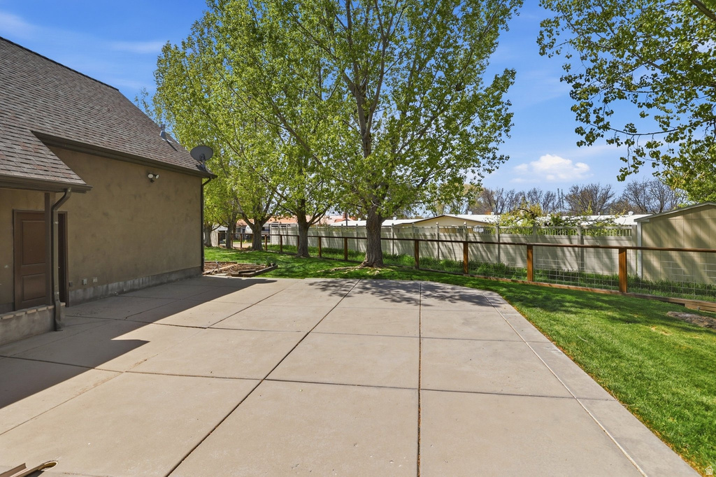 486 E 100 N Tremonton, UT 84337