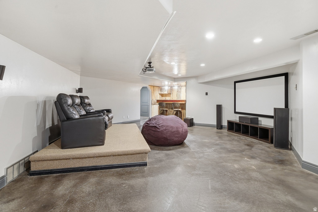 486 E 100 N Tremonton, UT 84337