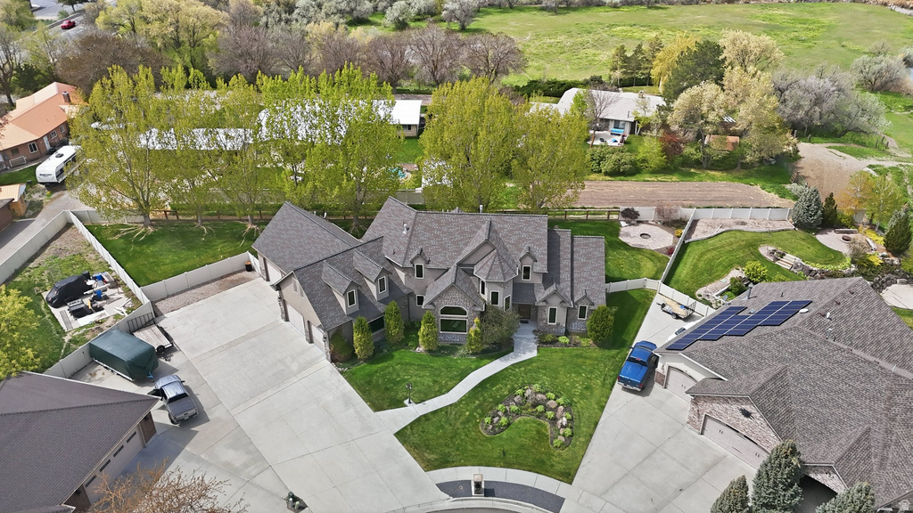 486 E 100 N Tremonton, UT 84337