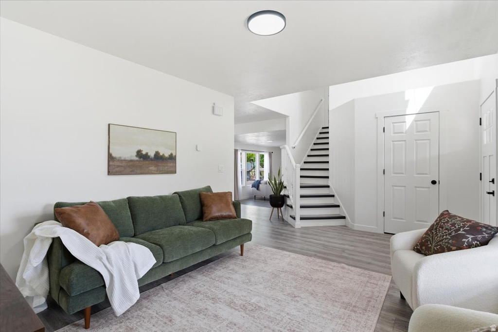 915 N 620 E Tooele, UT 84074