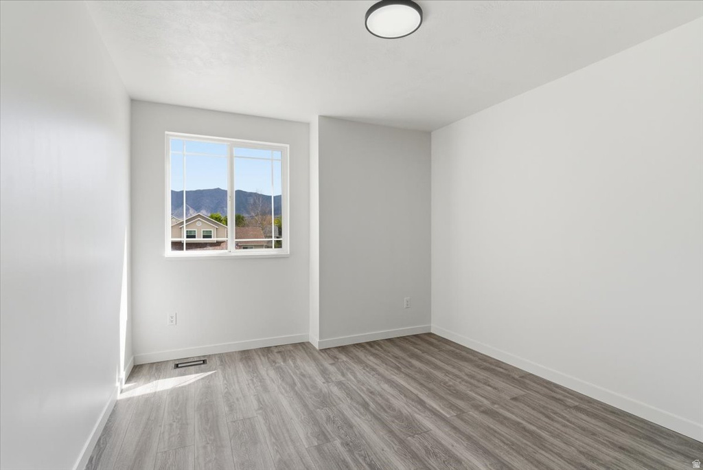 915 N 620 E Tooele, UT 84074