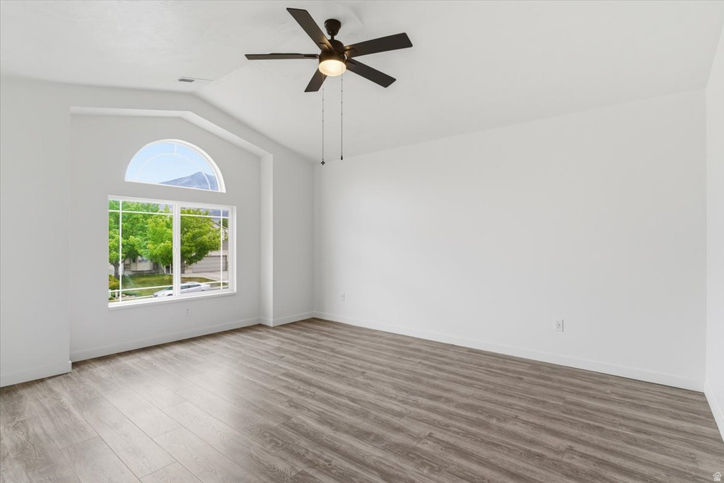 915 N 620 E Tooele, UT 84074