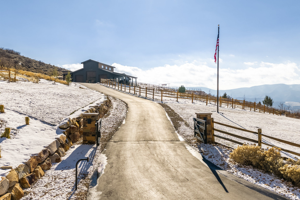 355 N GREENER HILLS LN Heber City, UT 84032