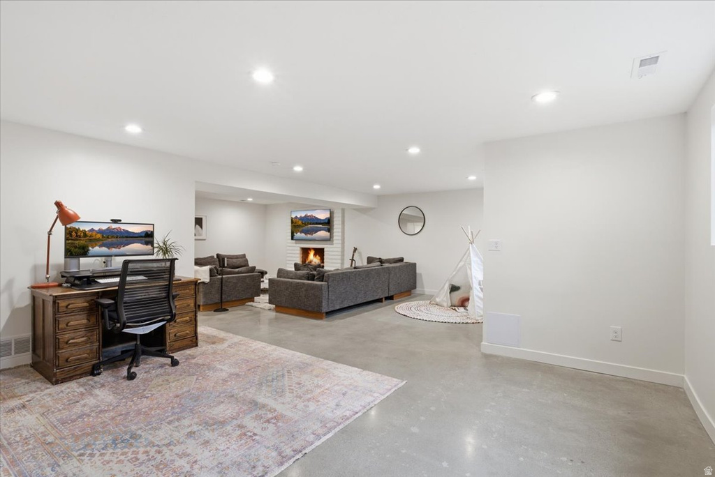 6236 S STEEPLE CHASE LN Murray, UT 84121