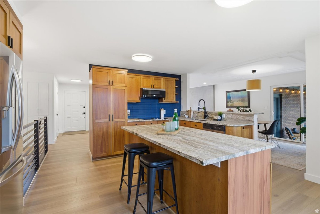 6236 S STEEPLE CHASE LN Murray, UT 84121