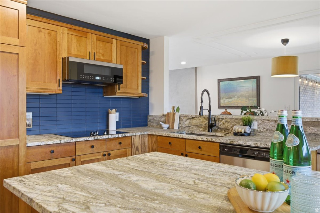 6236 S STEEPLE CHASE LN Murray, UT 84121