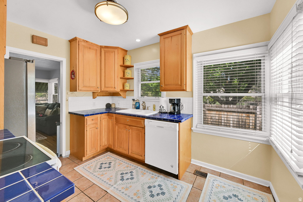 2352 S POLK AVE Ogden, UT 84401