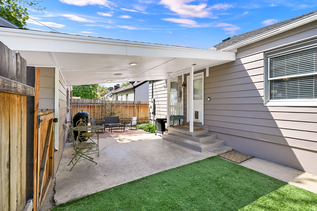 2352 S POLK AVE Ogden, UT 84401