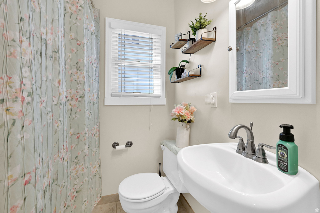 2352 S POLK AVE Ogden, UT 84401