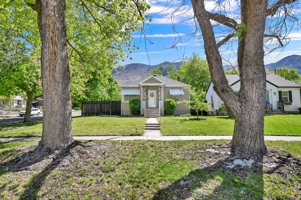 2352 S POLK AVE Ogden, UT 84401