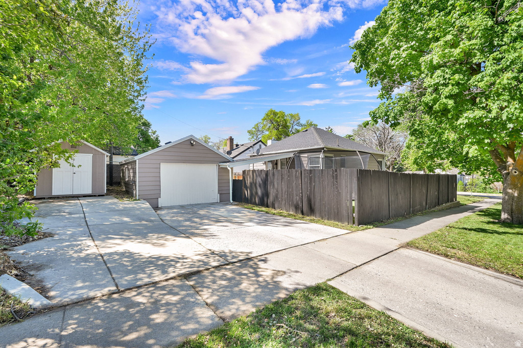 2352 S POLK AVE Ogden, UT 84401