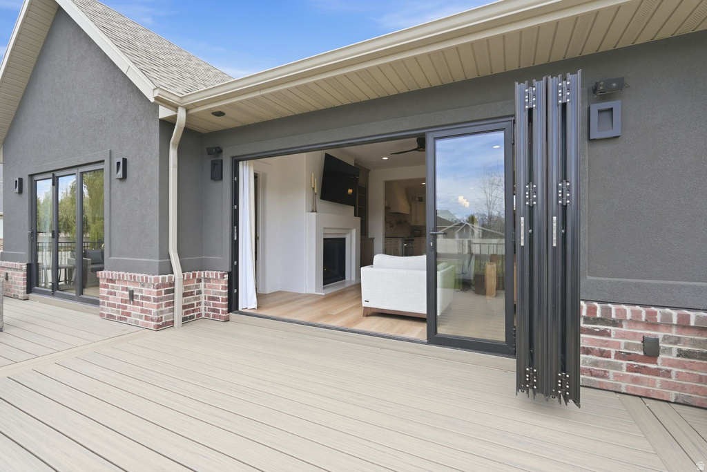 10215 N 6960 W Highland, UT 84003