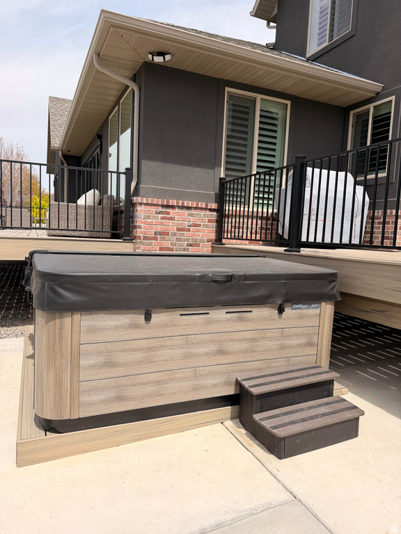 10215 N 6960 W Highland, UT 84003