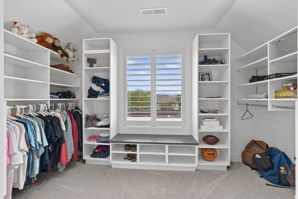 10215 N 6960 W Highland, UT 84003