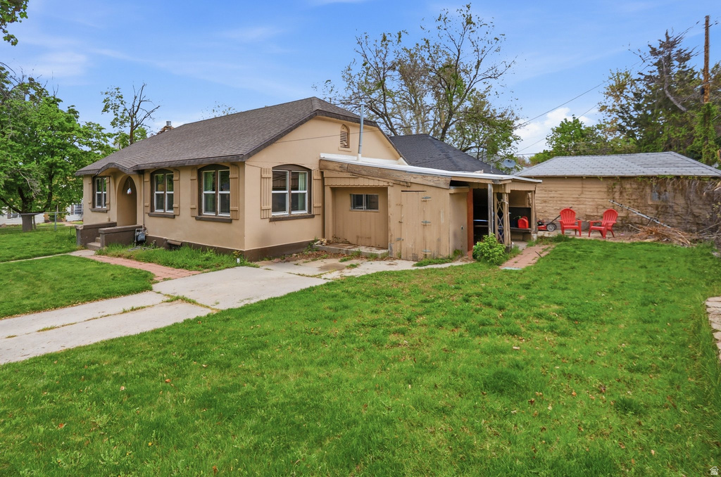 1504 E LAKE ST Ogden, UT 84401