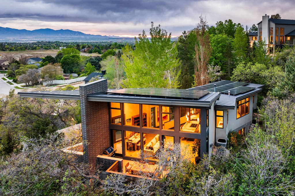 3455 E DANISH RD Cottonwood Heights, UT 84093