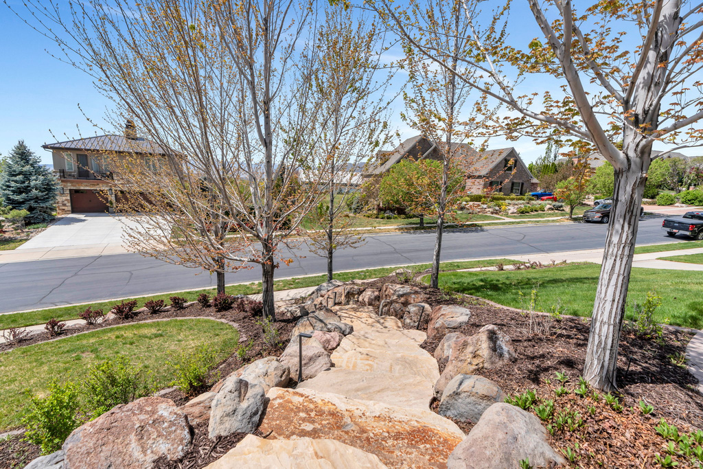 811 S HIGH RIDGE DR Alpine, UT 84004