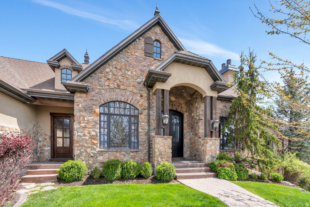 811 S HIGH RIDGE DR Alpine, UT 84004