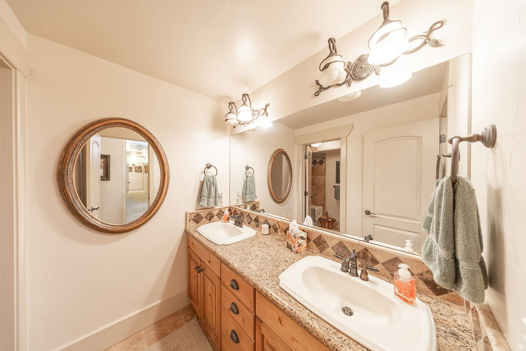 10476 S HEMISPHERE CT South Jordan, UT 84095