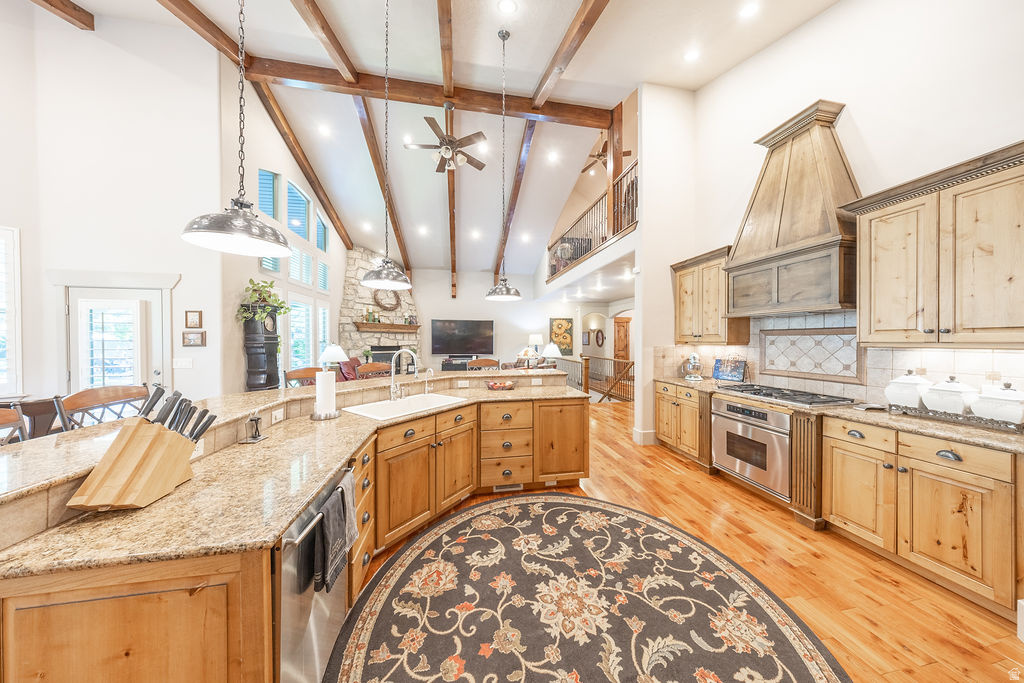 10476 S HEMISPHERE CT South Jordan, UT 84095