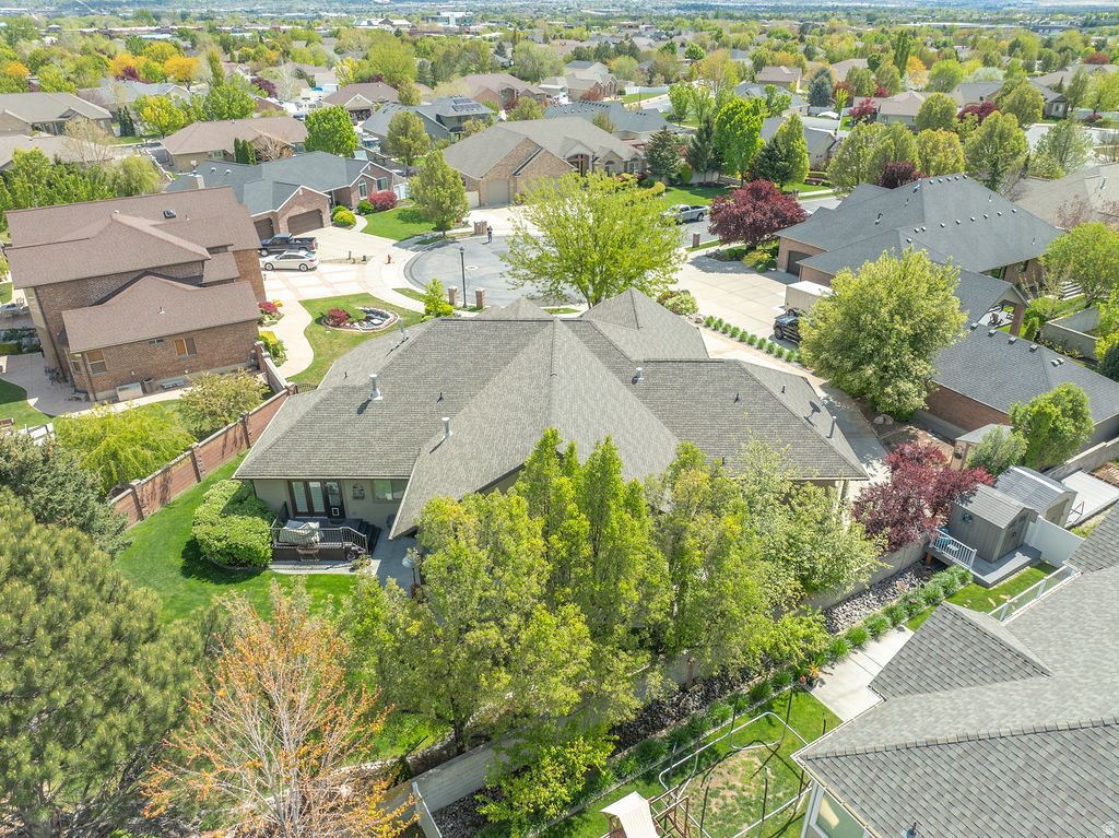 10476 S HEMISPHERE CT South Jordan, UT 84095