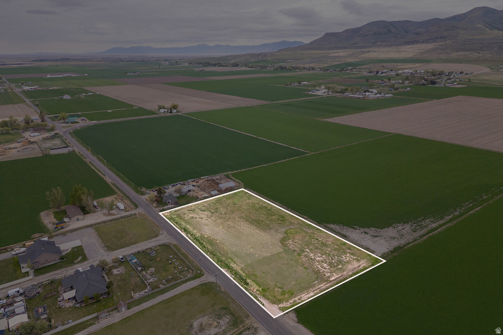 10645 N 10800 W Tremonton, UT 84337