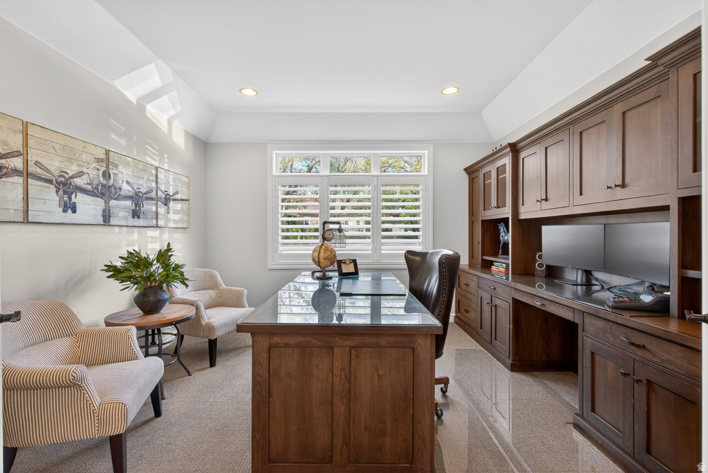 5873 S JORDAN CANAL RD Taylorsville, UT 84129