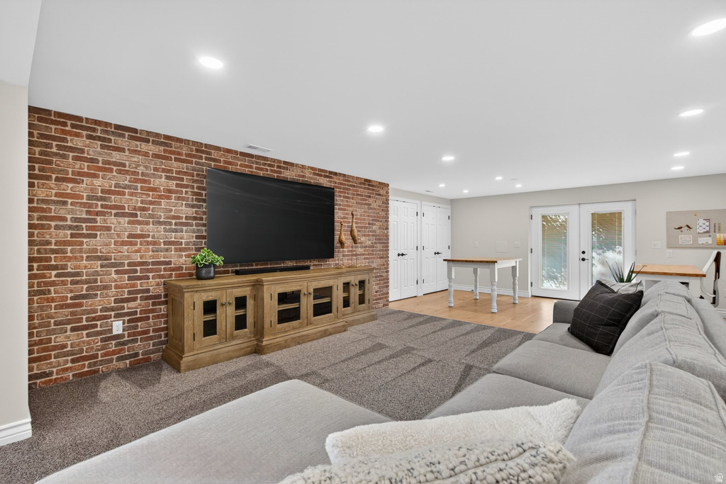 5873 S JORDAN CANAL RD Taylorsville, UT 84129