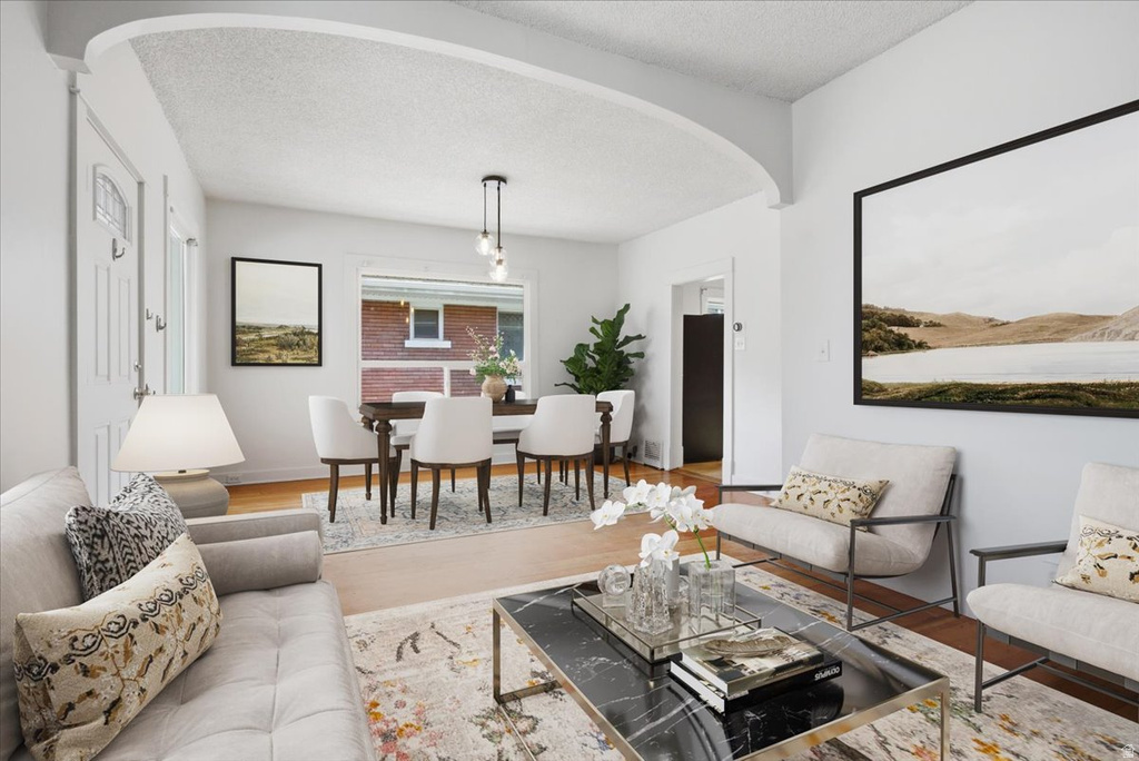 672 E BRYAN Salt Lake City, UT 84105