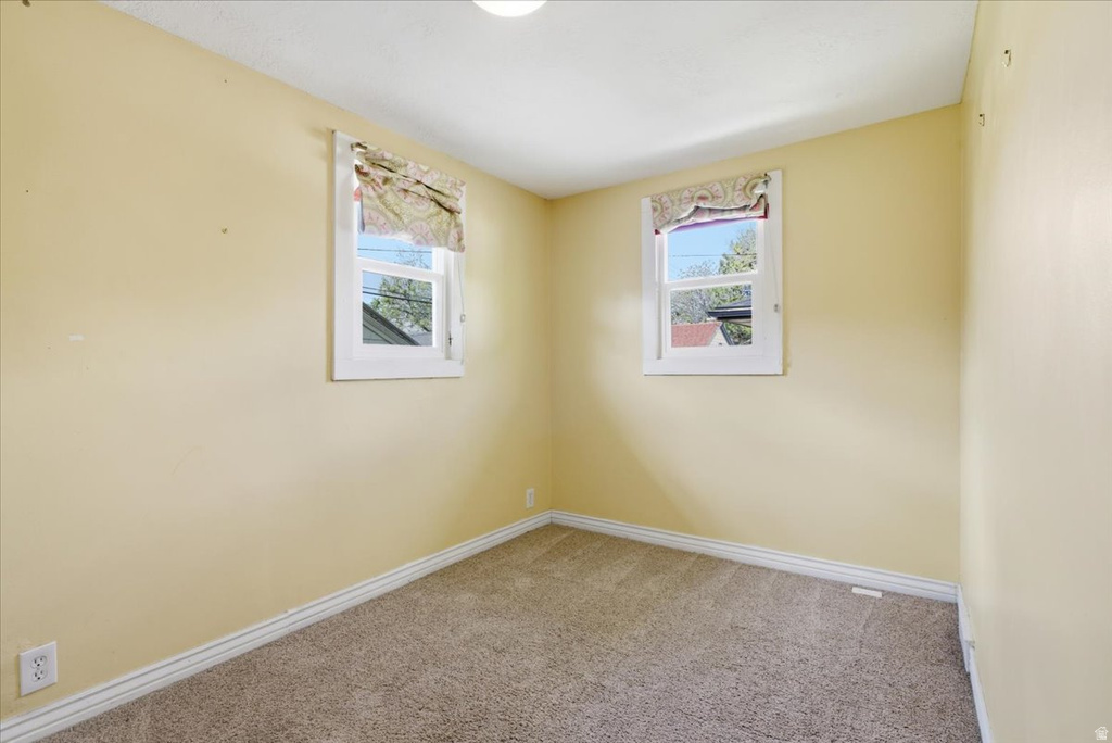 672 E BRYAN Salt Lake City, UT 84105