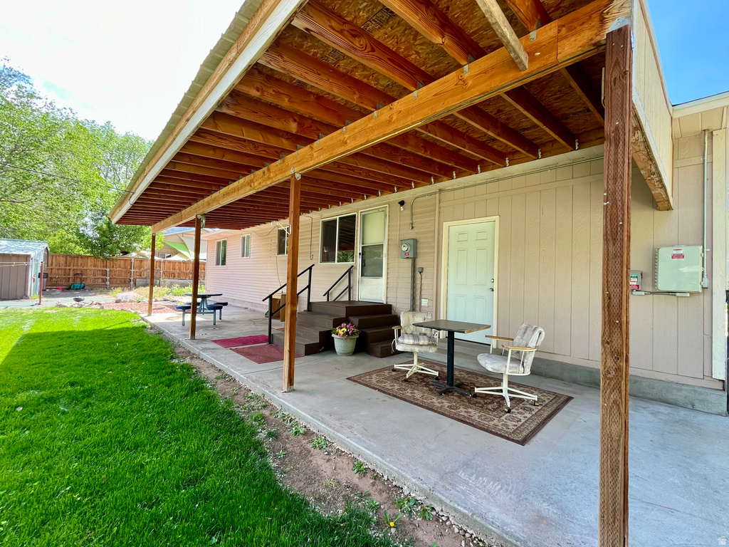 658 BARTLETT ST Moab, UT 84532