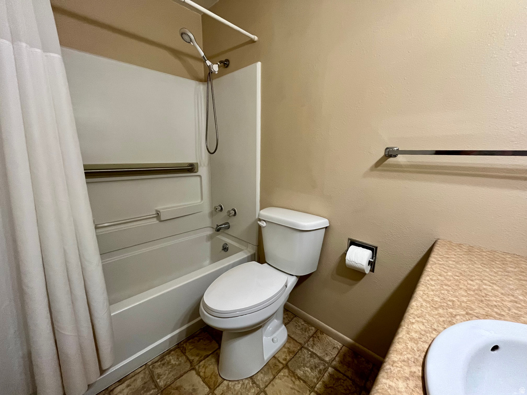 658 BARTLETT ST Moab, UT 84532