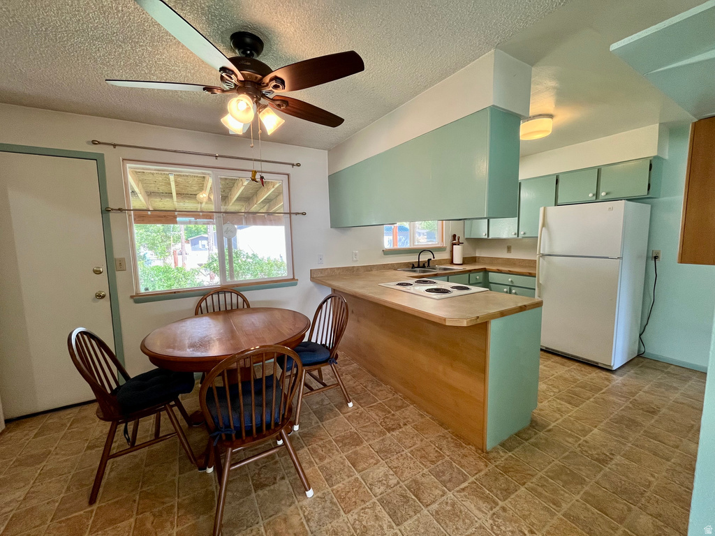 658 BARTLETT ST Moab, UT 84532