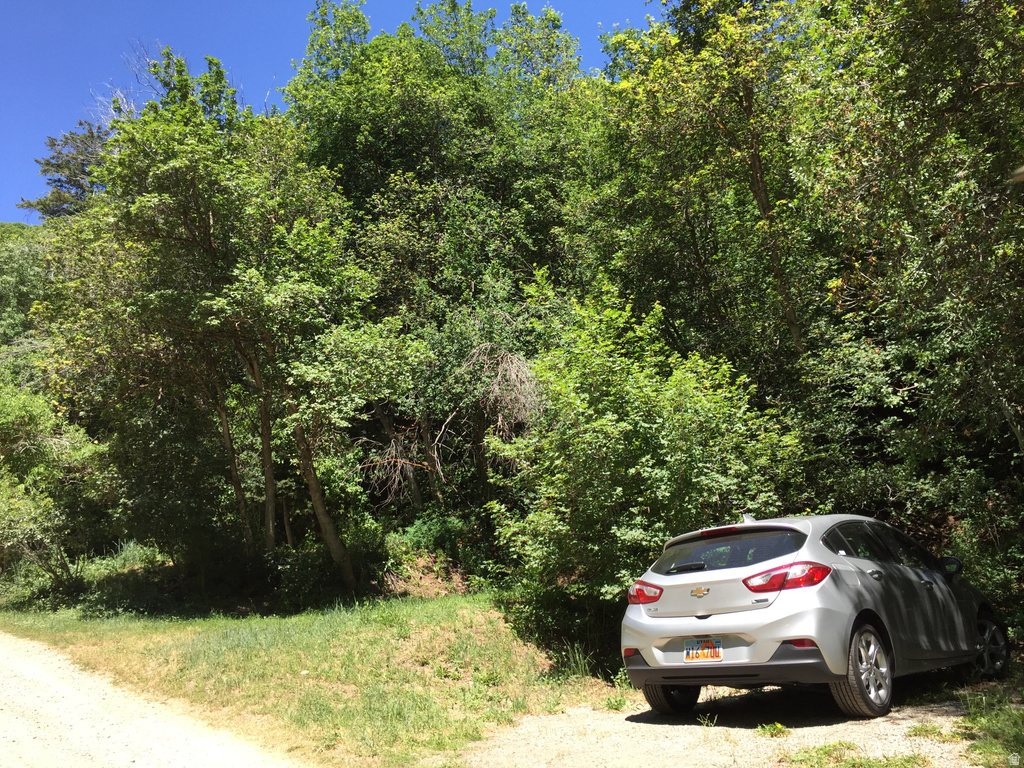 6387 E LEFTHAND LN Emigration Canyon, UT 84108