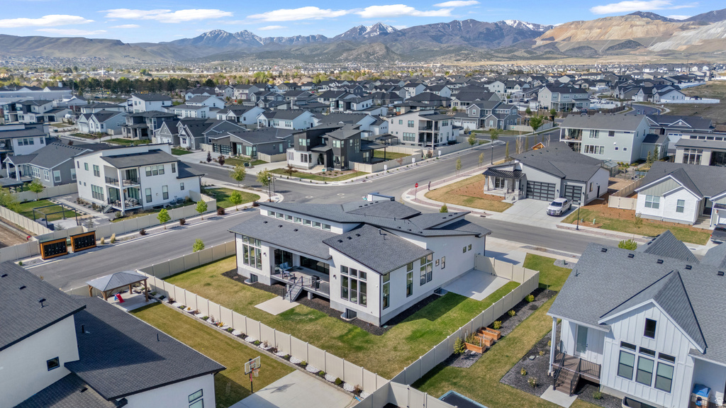 12211 S JUNIPER FLAT CV Herriman, UT 84096