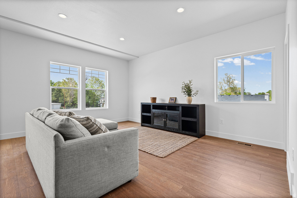 340 E 7635 S Sandy, UT 84047