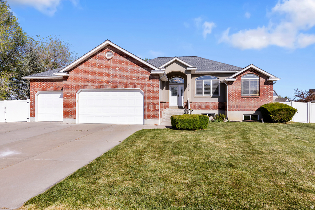 3648 TROON DR Syracuse, UT 84075