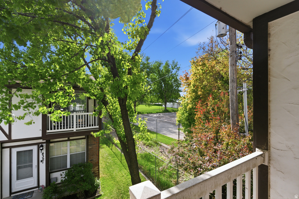 4320 S ARDEN CT Taylorsville, UT 84123