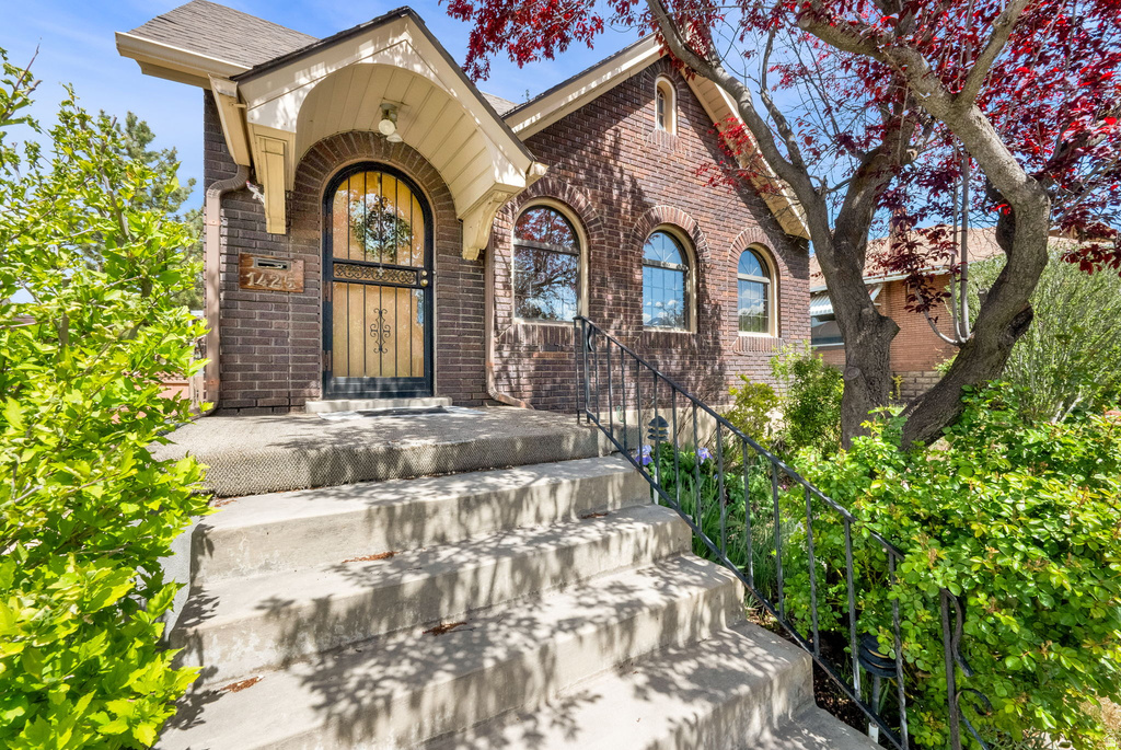1425 E 1700 S Salt Lake City, UT 84105