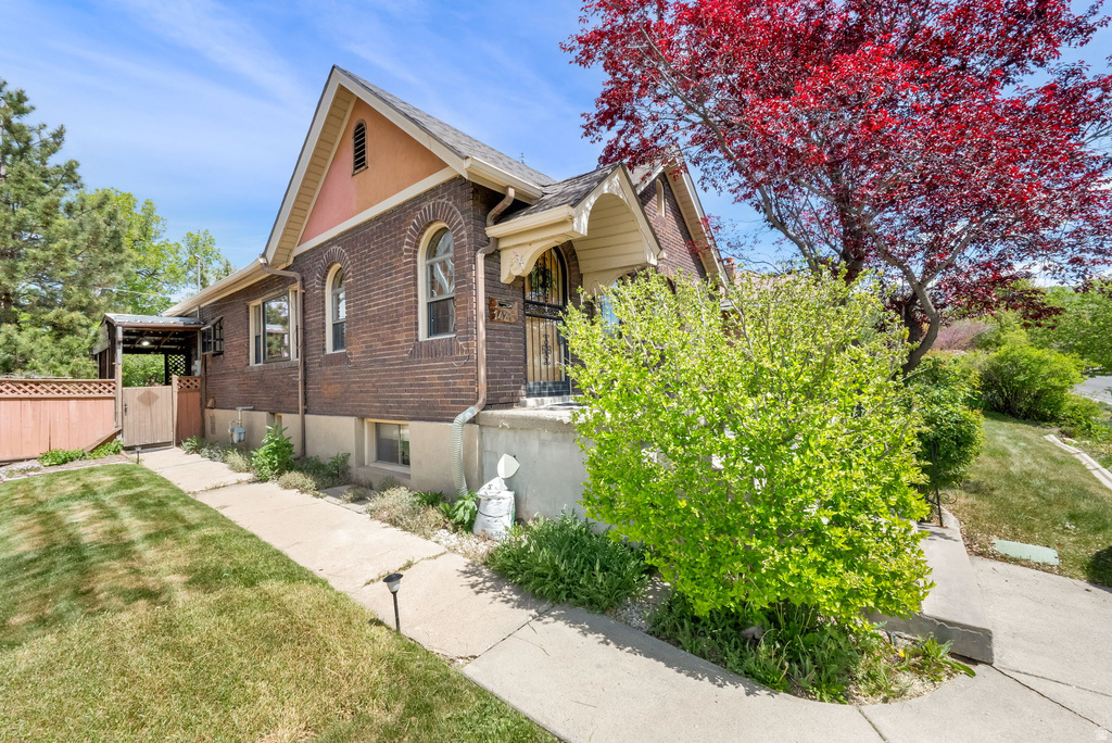 1425 E 1700 S Salt Lake City, UT 84105