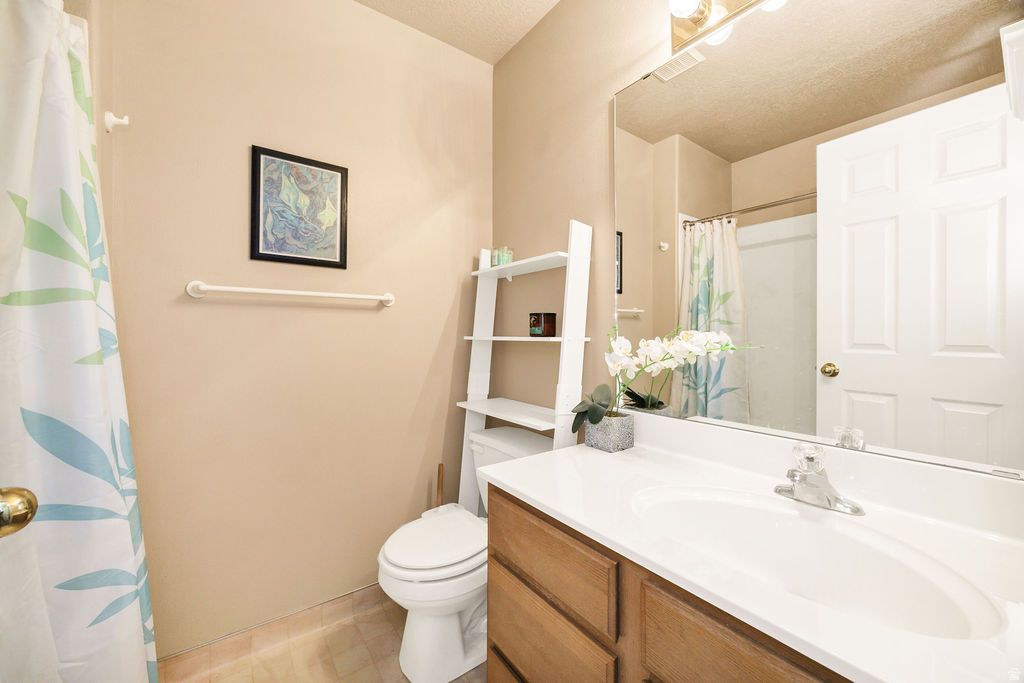 77 N 300 E Hyrum, UT 84319