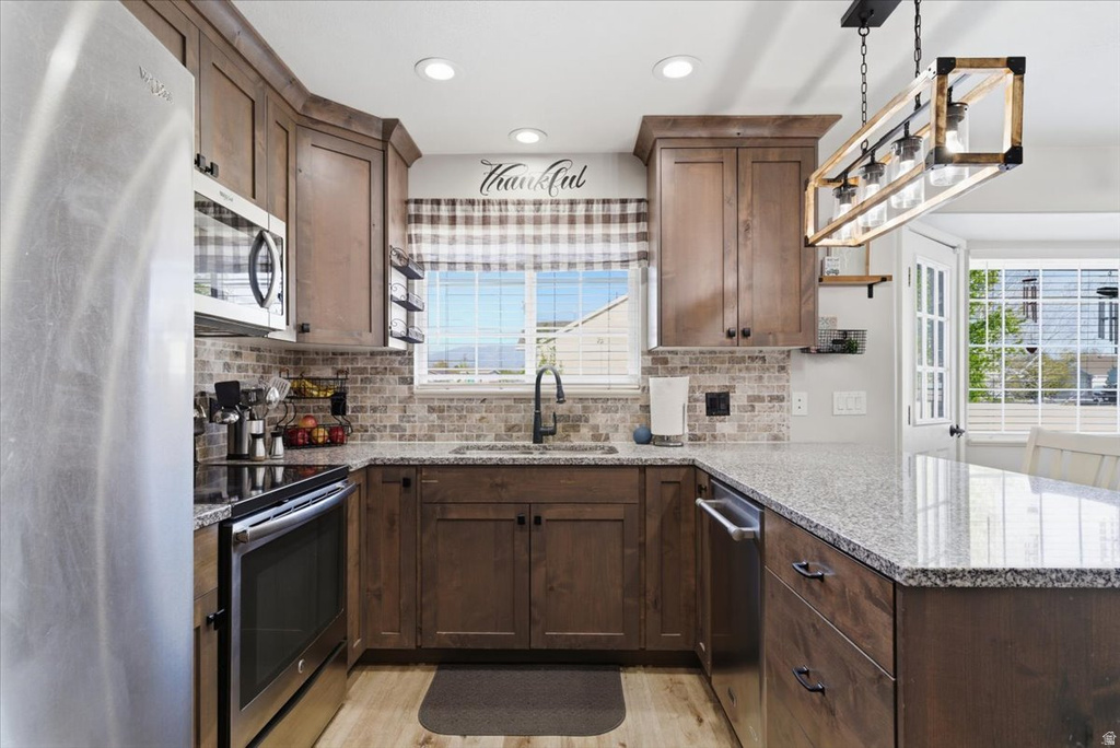 2185 S 2325 W Syracuse, UT 84075