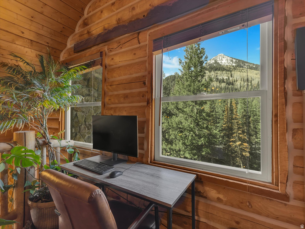 9468 E MOOSE HAVEN LN Brighton, UT 84121