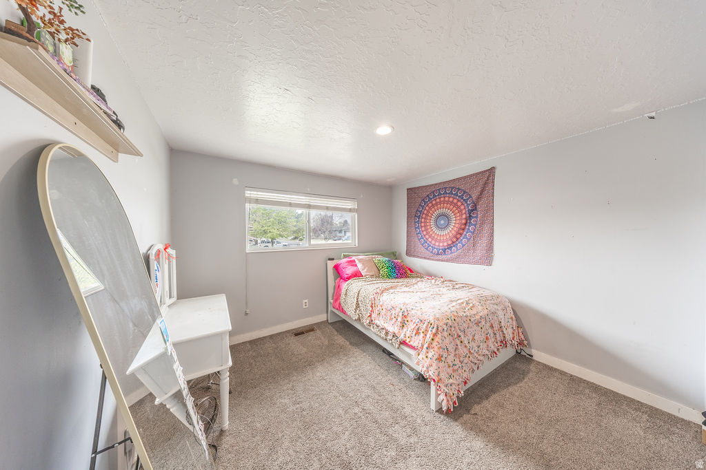 1613 N 1850 W Layton, UT 84041