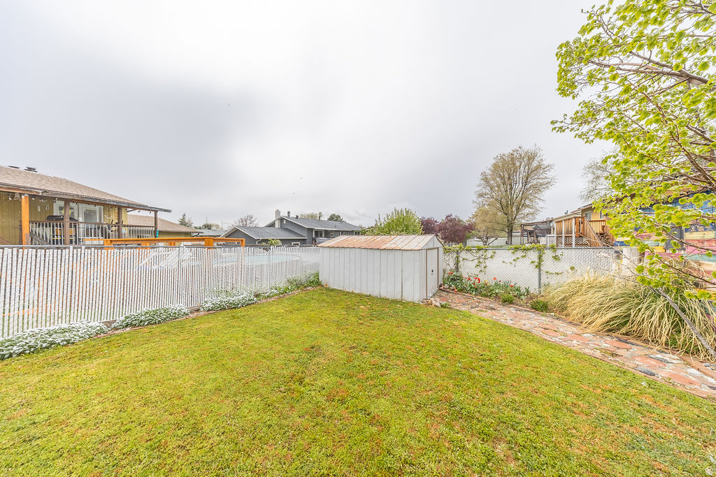 1613 N 1850 W Layton, UT 84041