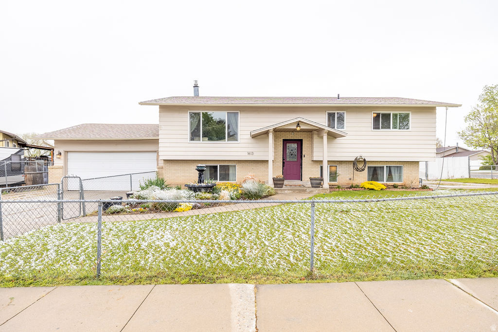 1613 N 1850 W Layton, UT 84041